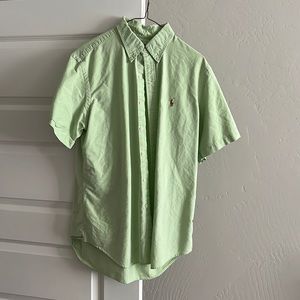 Short sleeve polo. L